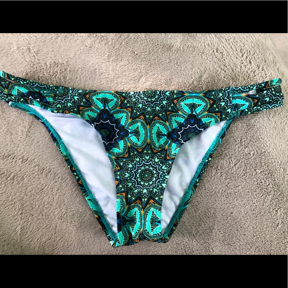Tilly’s Bikini Bottom